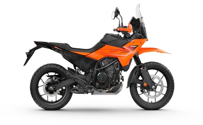 390 ADVENTURE X, orange 2026