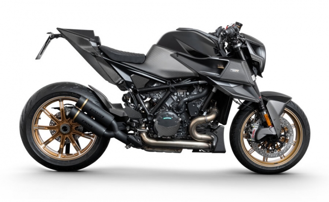 KTM BRABUS 1300 R MASTERPIECE EDITION BLACK GOLD 24