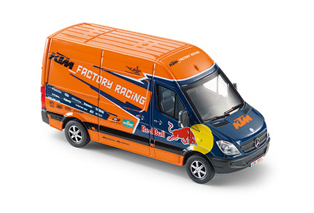 3pw1574400 factory racing van
