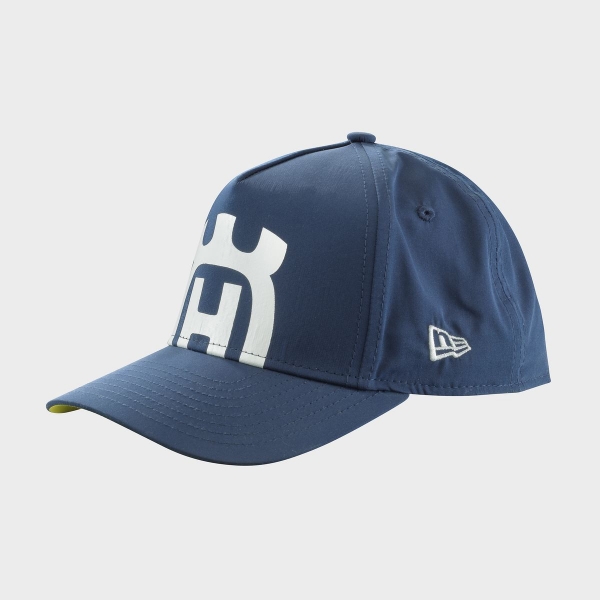 CASQUETTE ENFANT HUSQVARNA MOTORCYCLES TEAM CURVED BLEU