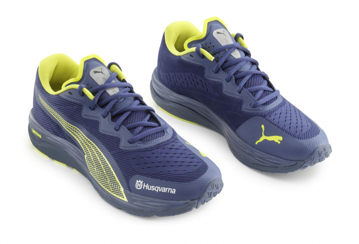 CHAUSSURE SPORT PUMA HUSQVARNA TEAM BLEU