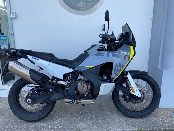 HUSQVARNA 901 NORDEN 2025