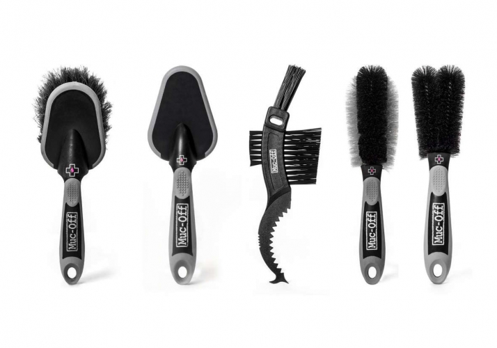 KIT 5 BROSSES MUC-OFF