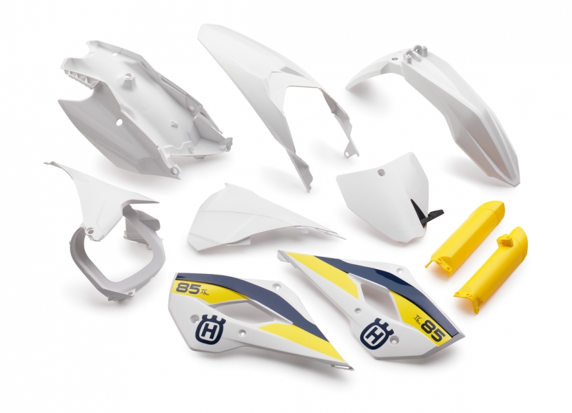 PLASTIC KIT 85 TC HQV       15