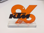 pho_ds_nmon_ktm_hangtags2__sal
